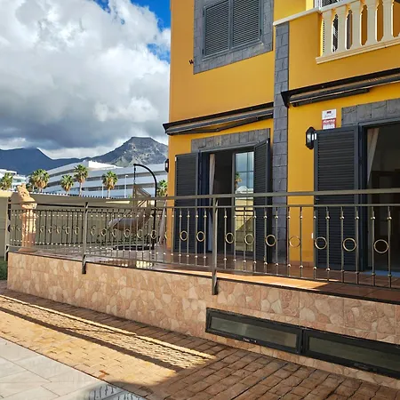 Sun And Townhouse El Duque Σπίτι διακοπών